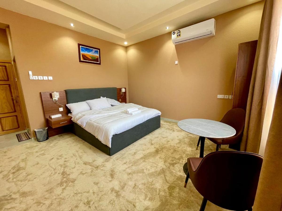 Dahreez Motel Bahlāʼ Exteriör bild